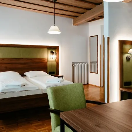 Hotel-gasthof Goldener Greifen Πανσιόν