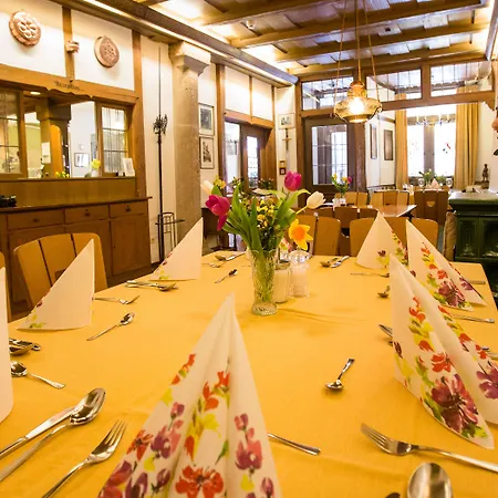 Πανσιόν Hotel-gasthof Goldener Greifen
