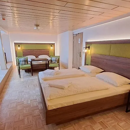 Hotel-gasthof Goldener Greifen Guest house