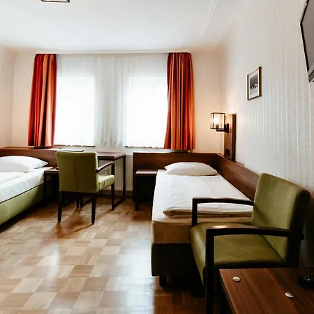 Hotel-gasthof Goldener Greifen 3* רוטנבורג אוב דר טאובר