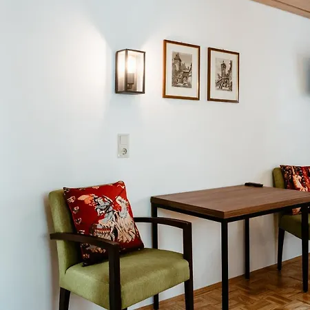 Vendégház Hotel-gasthof Goldener Greifen 3*