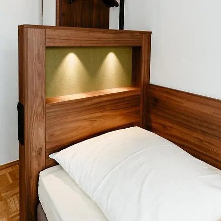 Vendégház Hotel-gasthof Goldener Greifen 3*