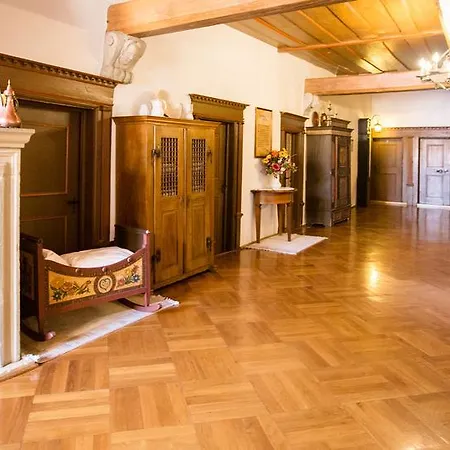 Hotel-gasthof Goldener Greifen Vendégház 3*